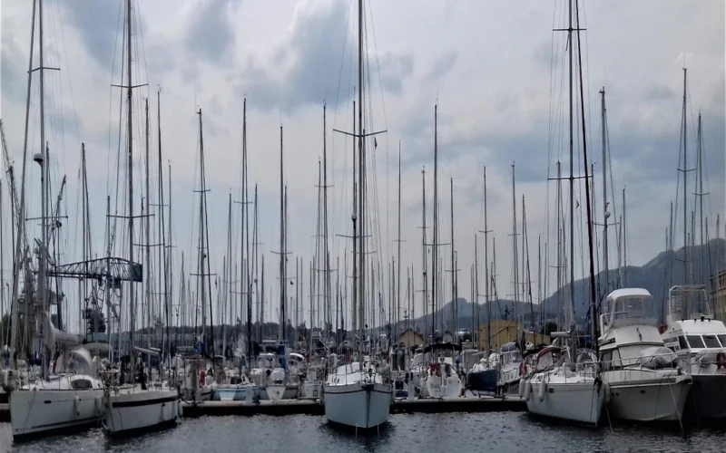 Chauffeur Privé de Luxe Écologique dans le Var